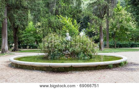 Pincio Park Fountain In Rome