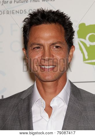 LOS ANGELES - MAY 21:  BENJAMIN BRATT arrives to United Friends of the Children  on May 21, 2012 in Beverly Hills, CA                