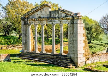 Temple ruins in Ancient Apollonia
