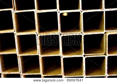 Metal tube