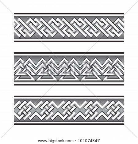 Bracelet tattoo set in celtic knotting pattern style