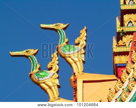 Swan Statues
