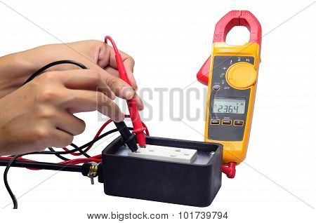 Digital Volt Meter.