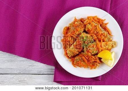 Nototheni Braised With Carrot And Onion