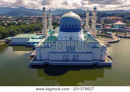 Kota Kinabalu,Sabah,Malaysia-Jan 23,2017:Aerial view Kota Kinabalu State Mosque during sunny in Kota Kinabalu,Sabah,Borneo,Malaysia.The design shares some similarities to Medinah Masjid An Nabawi.