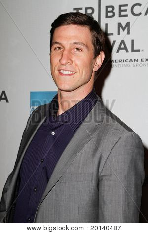 NEW YORK - 21 aprile: Pablo Schreiber frequenta la premiere di TriBeCa Film Festival 2011 di 