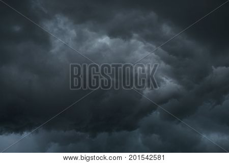 dark cloud image or dark cloud background