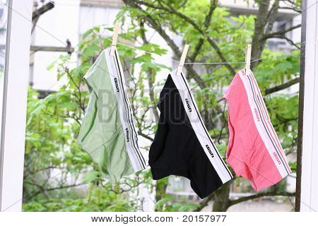 fehérnemű függő, száraz