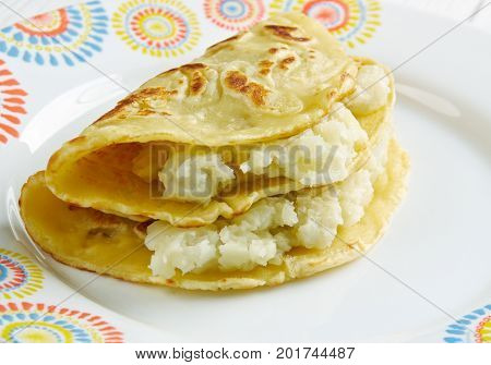 Qistibi. Roasted Flatbreads With Potatoes