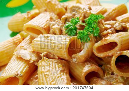 Chicken Riggies