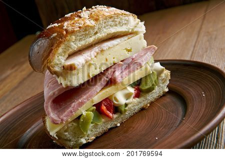Muffuletta