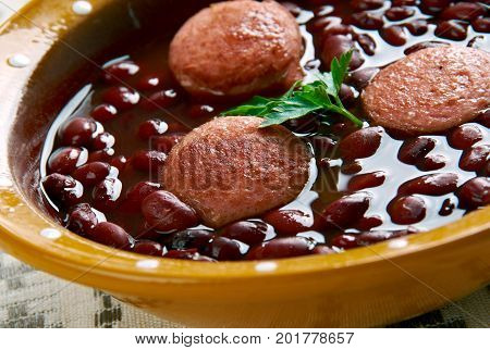 Caparrones
