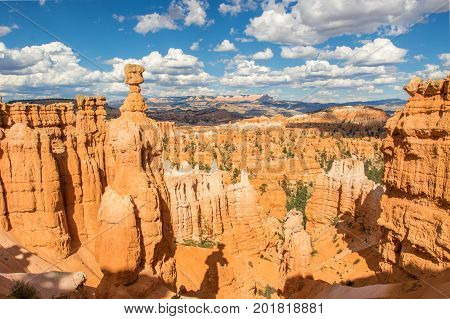 Thor's Hammer and other spectacular hoodoos in Bryce Canyon National Park