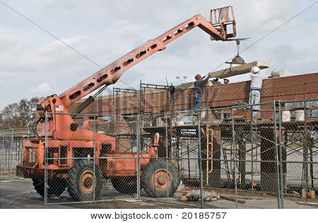Lavoratori, ponendo il Capstone