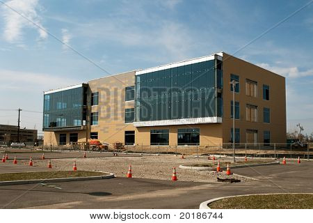 ก่อสร้างอาคารใหม่