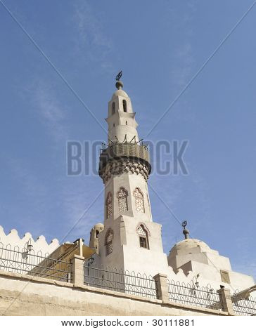 Minaret staré mešitě