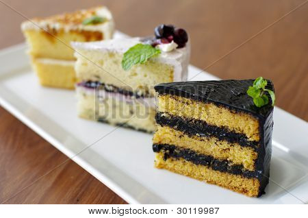 ขนมเค้ก 3 ชิ้น