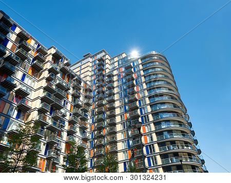 London, England - May 3, 2013: Modern Apartment Block In South Quay Part Of The Canary Wharf, Financ