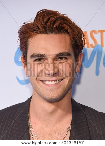 LOS ANGELES - APR 29:  KJ Apa arrives for the Netflix 'The Last Summer' Premiere on April 29, 2019 in Hollywood, CA