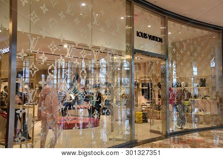 New York, Ny  Apr 14: Louis Vuitton Store At Brookfield Place In Manhattan, New York, As Seen On Apr