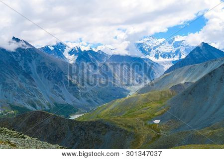 Picturesque Mountain Meadows View Of The Akkem Valley And Akkem River, Altai Mountains