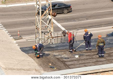Kremenchug, Poltava Region, Ukraine, April, 2019, Repair Of The Old Roof Of The Building, The Roof I