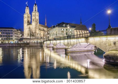 Beautiful View Of Historic City Center Of Zurich With Famous Grossmunster Church And Munsterbucke Cr