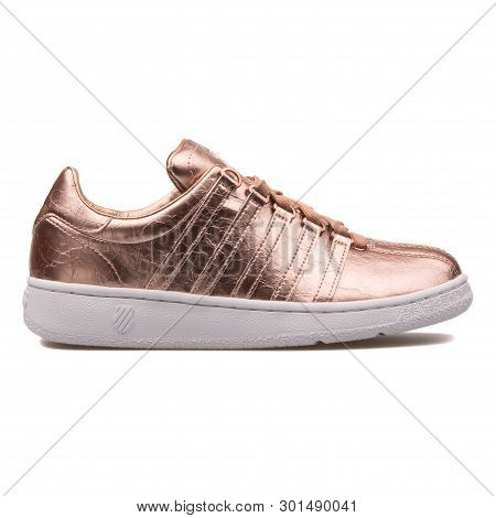Vienna, Austria - August 10, 2017: K-swiss Classic Vn Aged Foil Rose Gold Sneaker On White Backgroun