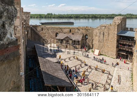 Smederevo, Serbia, May 03, 2019 : The Remains Of The Fortress Wall And The Clock Tower In The Ruins 