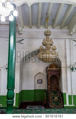 Aug 2017, Kashgar, Xinjiang, China: The Interiors Of Id Kah Mosque, The Most Famous Attractions In K