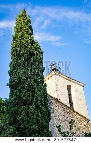 View On Traditional And Medieval Houses In Provence, South Of France, Vacation And Tourist Destinati