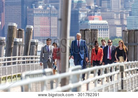 New York, Ny, Usa - May 16, 2019: Mayor Of New York Bill De Blasio And His Wife Chirlane Mccray Arri