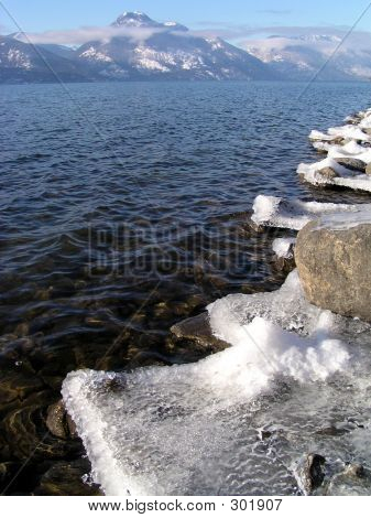 Lakeicemtnj