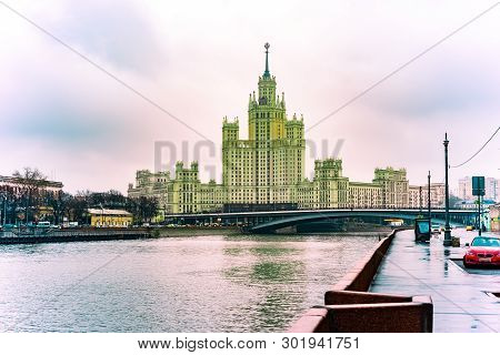 City The Moscow .raushskaya Embankment.high-rise On Kotelnicheskaya Embankment.view Of The Great Ust