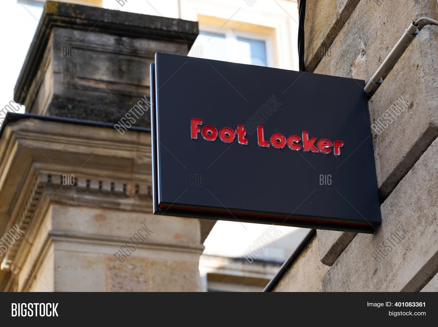 bordeaux 6s foot locker