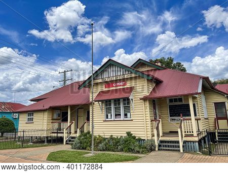 Esk, Australia - December 25, 2020: Facade Of The Historical Post Office, Originally Established In 