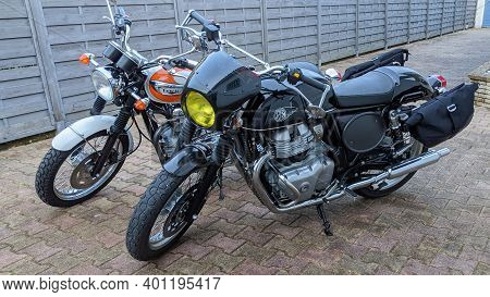 Bordeaux , Aquitaine  France - 12 25 2020 : Royal Enfield Gt Continental Interceptor 650 And T100 Tr