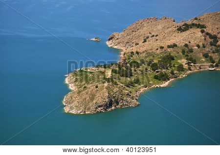 เกาะและ akdamar โบสถ์อาร์เมเนีย akdamar