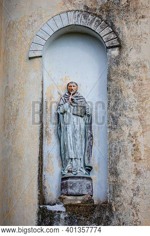 Sumskas, Lithuania - September 23, 2017: Facade Decoration With Reliefs And Sculptures Of Saints On 