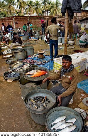 Chariduar. Eastern India. January 31, 2016. The Roadside Food Market Sells A Huge Variety Of Vegetab