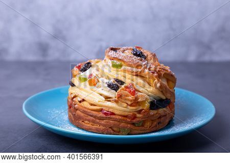 Craffin (cruffin) With Raisins, Nuts And Candied Fruits. Easter Bread Kulich. Easter Holiday. Close-