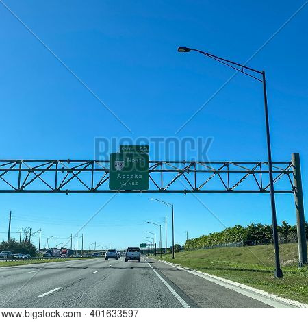 Orlando, Fl Usa - January 20, 2020: Highway Signs On Interstate 4 Leading To Highway 429 Towards Apo