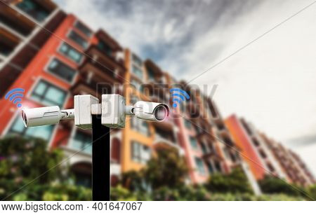 Cctv Camera System, 180 Degree Leaf Edge Fence Technology