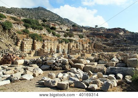 Ruinerne af templet i Knidos