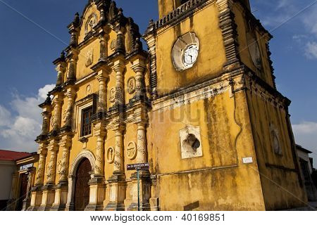Iglesiarecoleccion2