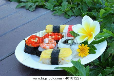 Sushi japonés