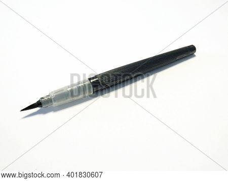Brush Pen For Calligraphy Medium Tip. Art Supplies. Side View Of Brush Pen Soft Tip Calligraphy Blac
