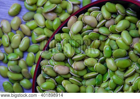 View Of Green Lima Beans (also Known As Mocha Kottai In Tamil Language).