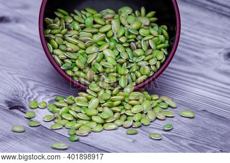 View Of Green Lima Beans (also Known As Mocha Kottai In Tamil Language).