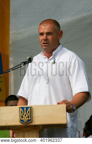 Lutsk, Volyn / Ukraine - August 24 2012: People's Deputy Of Ukraine Ihor Palytsia Delivers A Speech 
